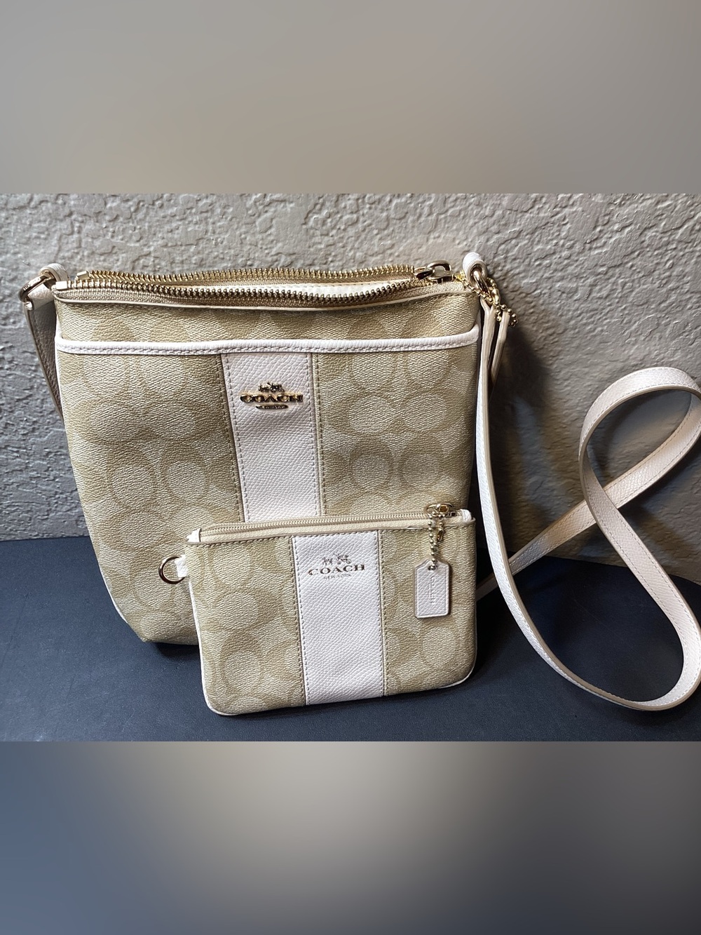 Coach Canvas Crossbody in Khaki and Chalk - Picture 4 of 7
